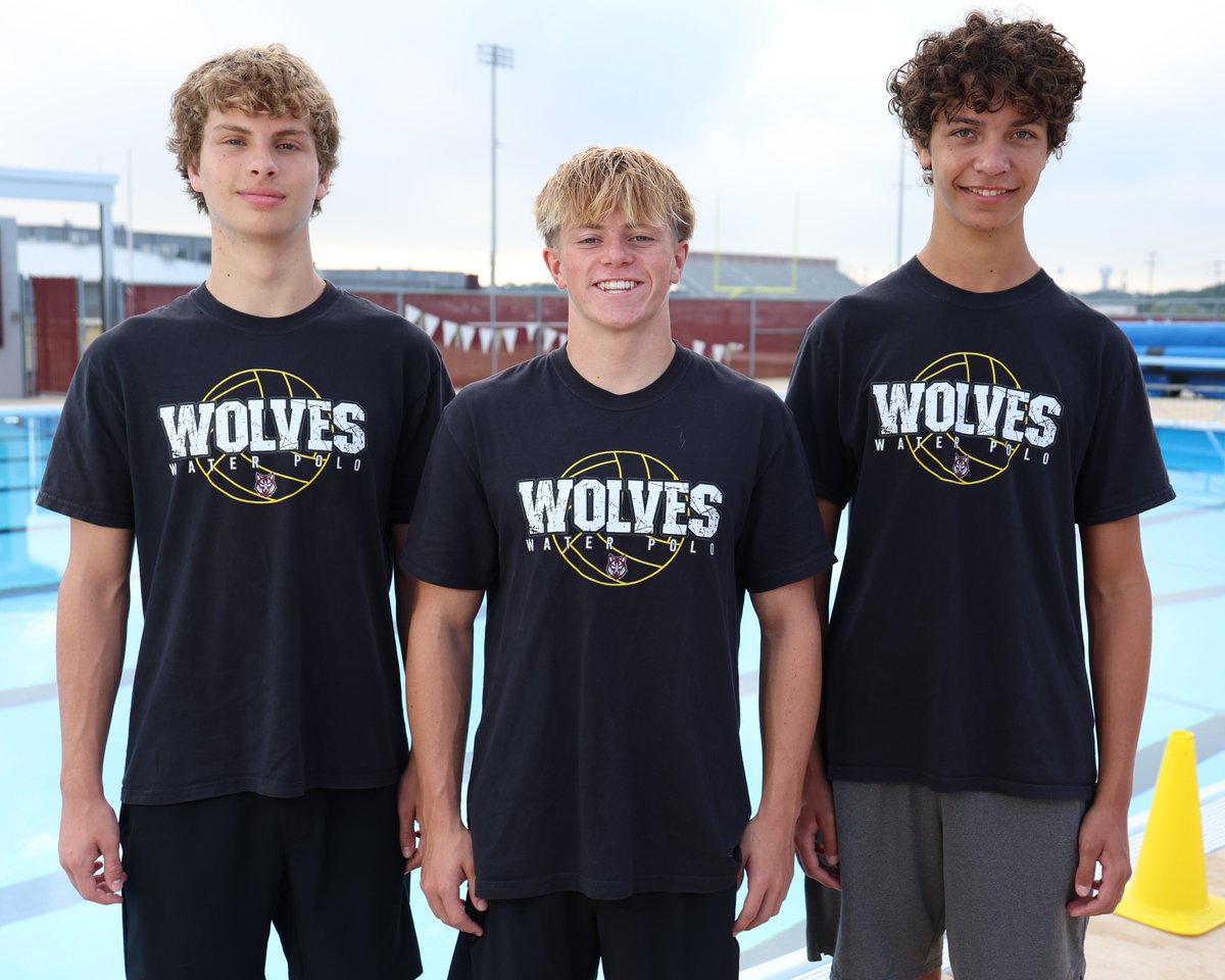 PoloWolves's tweet photo. Tonight at 4:30, Davenport Boys Water Polo plays in the Bi-district round vs Reagan at home.  Come see Captains John, Jackson and Zeke lead their team to victory! Let's go Wolves!!! @DavenportWolves https://t.co/VJ3nGdW7K0