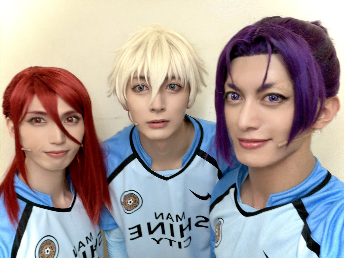 kutisyu's tweet photo. 舞台『ブルーロック』5th STAGE
ー新英雄大戦　開幕ー
５日目ご来場誠に、
ありがとうございました⚽️

ブルーロック勢/
マンシャイン・C🏴󠁧󠁢󠁥󠁮󠁧󠁿

３人の成長も、是非見ててね！！

明日も"青い監獄"で、
お待ちしております！！🙇🏻‍♂️

#ブルステ https://t.co/nlfwpvxKHs