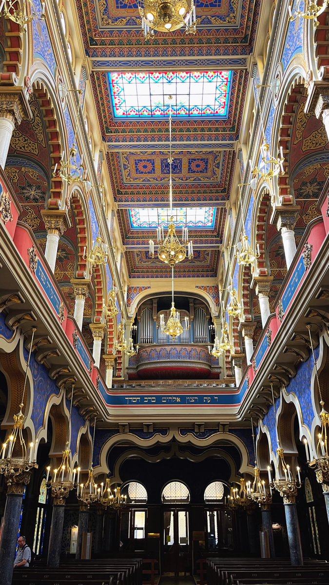 moiseshd's tweet photo. Prague https://t.co/GaBaXa0CyF