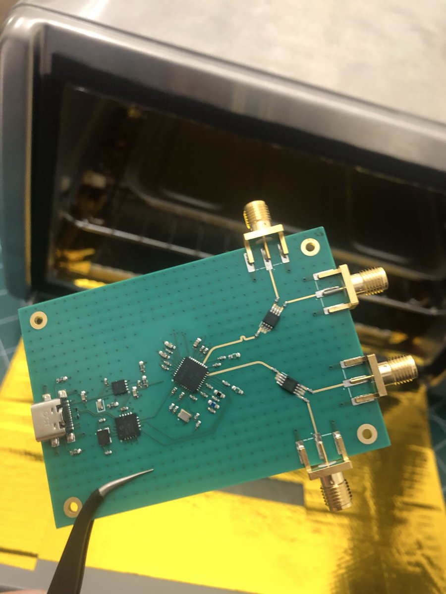 DZalnasky's tweet photo. Building this RF mixer for SDRs. Finally got off my ass and put together the controleo3 reflow oven so I can hand assemble the PCBs. 

Plug in USB-C, control the local oscillator frequency from your computer, and receive or transmit on higher frequencies. 

1/ https://t.co/R6uds1cbk3