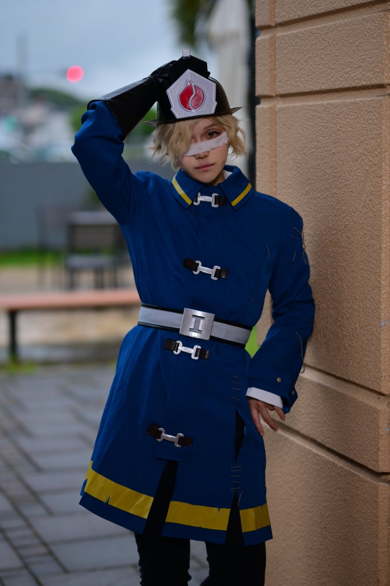 nina_cos_iris tweet picture