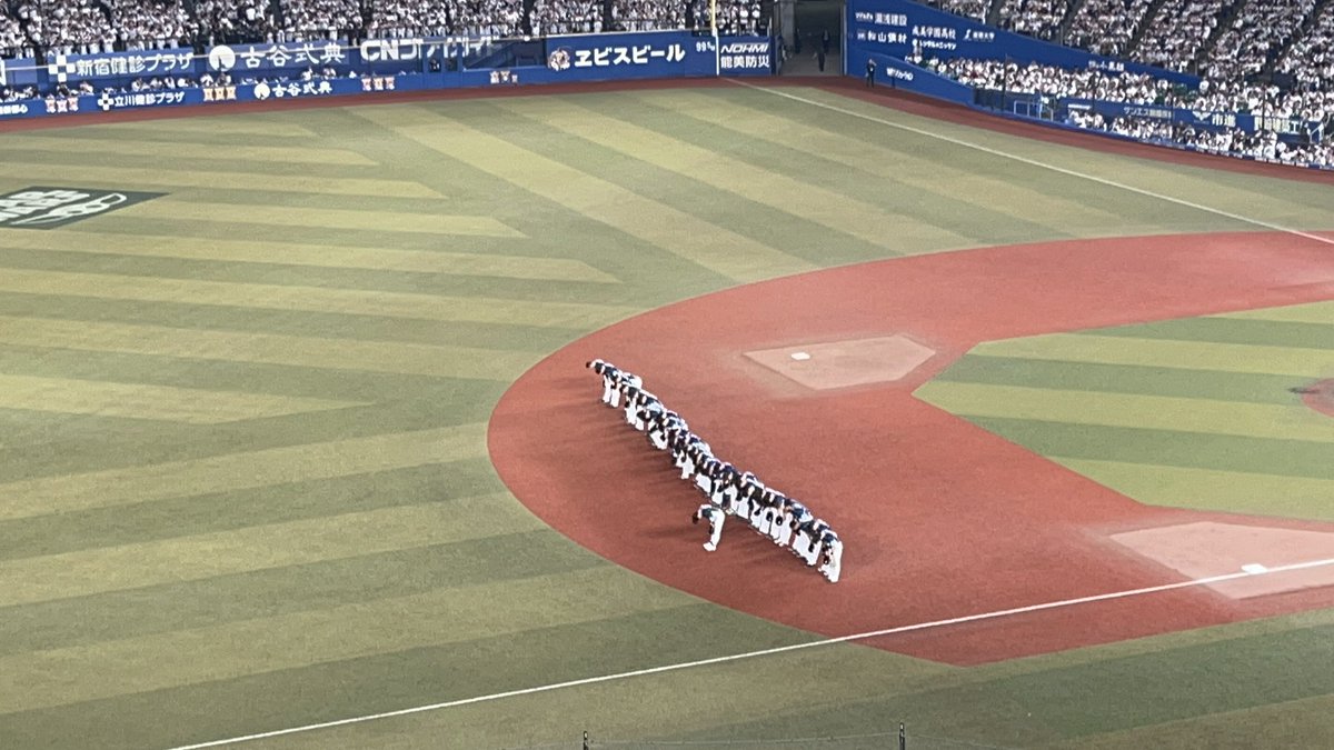 re_sin15's tweet photo. ライオンズはまあまあ真っ直ぐでした🦁 https://t.co/n3tSbA2hNp