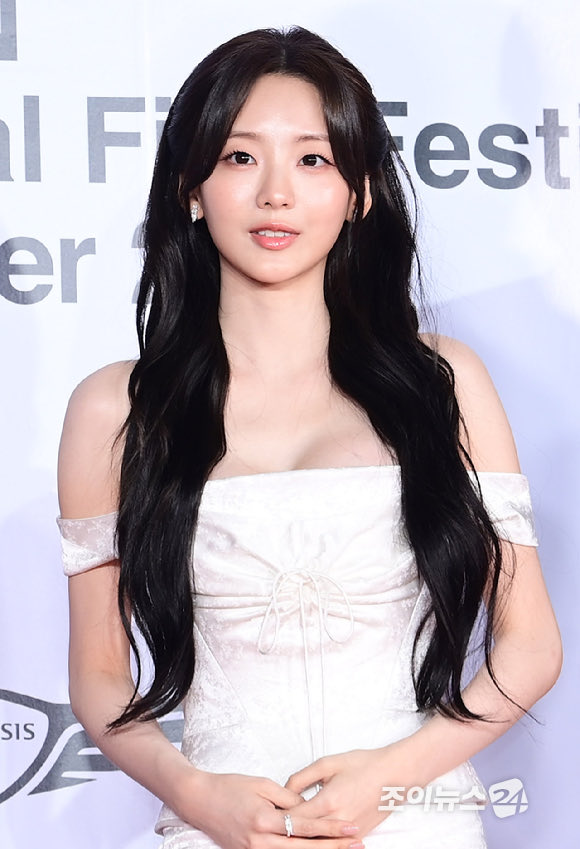 Blanc_yi's tweet photo. 어서오세요 공주님 https://t.co/IKahJpGw5E