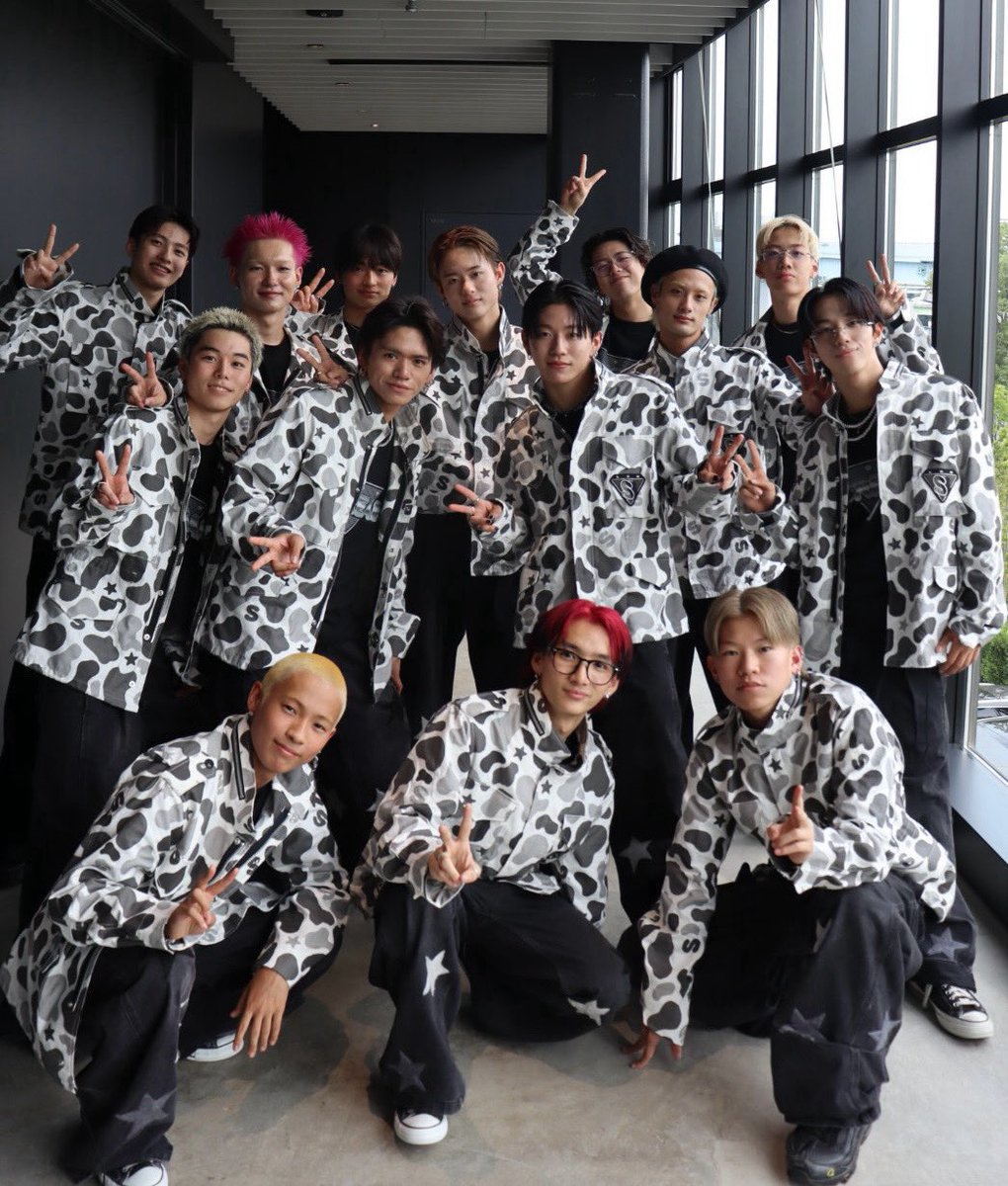 ldh_scream's tweet photo. 𝗗.𝗟𝗘𝗔𝗚𝗨𝗘 𝟮𝟱-𝟮𝟲 𝗦𝗘𝗔𝗦𝗢𝗡
𝗥𝗢𝗨𝗡𝗗.𝟭 𝗕𝗟𝗢𝗖𝗞 𝗛𝗬𝗣𝗘

ご覧いただいた皆さん、ありがとうございました🔥

明日はいよいよBLOCK VIBEの試合が行われます。
新体制となったLDH SCREAMの初陣をお見逃しなく!!👀

会場/配信ともに、ファンの皆さんの力が勝利の鍵になります！
LDH SCREAMの応援のほどよろしくお願いします🌟

#LDHSCREAM #DLEAGUE
@dleague_jp 
─────────
𝗗.𝗟𝗘𝗔𝗚𝗨𝗘 𝟮𝟱-𝟮𝟲 𝗦𝗘𝗔𝗦𝗢𝗡 𝗥𝗢𝗨𝗡𝗗.𝟭 𝗕𝗟𝗢𝗖𝗞 𝗩𝗜𝗕𝗘
🗓️10/7(水) 開演18:30 | 2nd MATCH | 先攻 
📍TOYOTA ARENA TOKYO
🎫 https://t.co/kCx3LMgeya
🎥 https://t.co/7Y5AqAFQWC