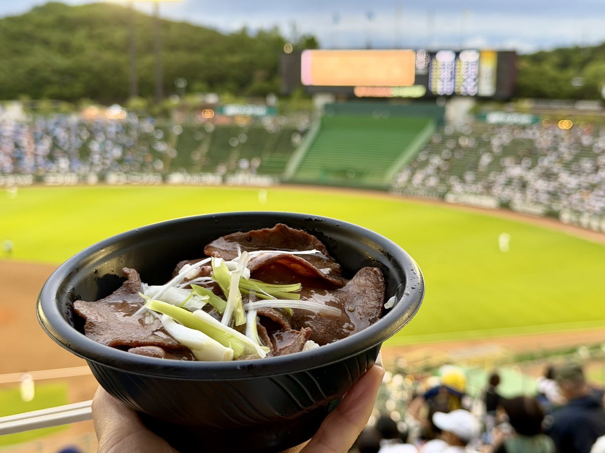 saki_810_'s tweet photo. 花火DAYに行ってました⚾️ https://t.co/atErzW9qbp