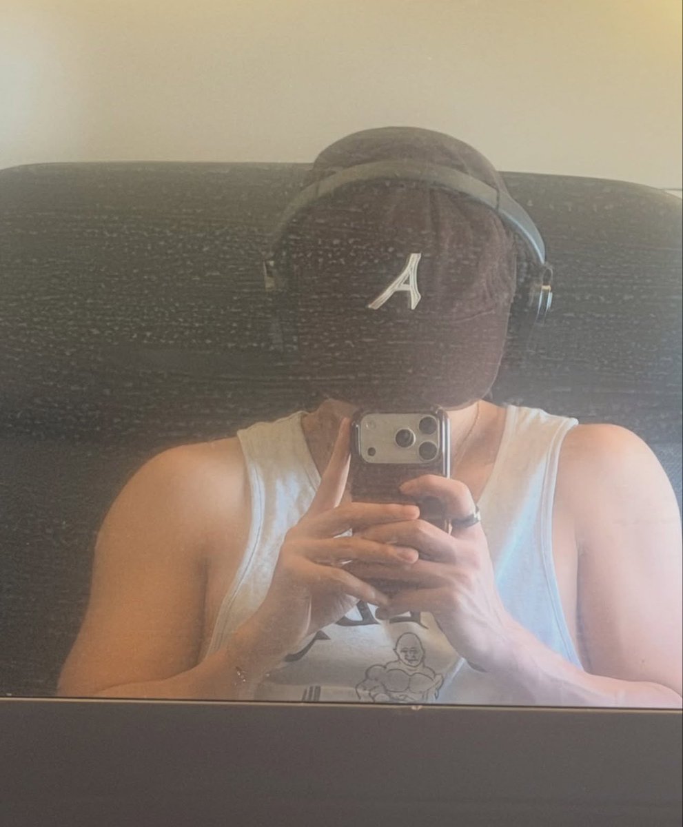tksovers's tweet photo. Taehyung on IG !! https://t.co/6k9iIqG4CD
