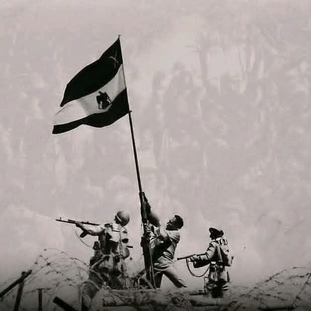 MElnaml's tweet photo. ارْجِعْ إِلَيْهِمْ فَلَنَأْتِيَنَّهُم بِجُنُودٍ لَّا قِبَلَ لَهُم بِهَا وَلَنُخْرِجَنَّهُم مِّنْهَا أَذِلَّةً وَهُمْ صَاغِرُونَ....

6 أكتـ.وبر ..و7 أكتـ.وبر يومين من أيام الله ❤ https://t.co/be5e1vVKdT