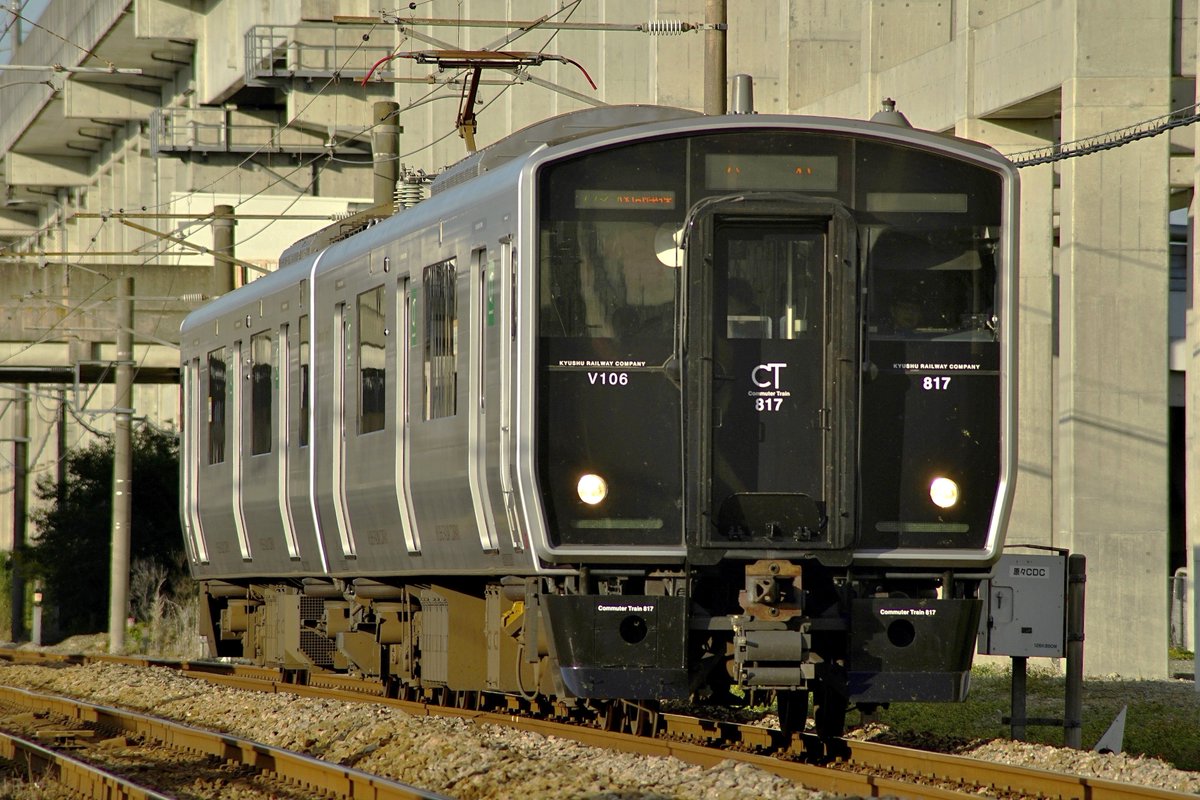 ktr5104's tweet photo. 今日は10月6日なので、東の方から1006的な方たちその②。
①阪急電鉄1006 中山観音~売布神社間にて2026年1月22日撮影
②広島電鉄1006 江波車庫にて2015年9月12日撮影
③九州旅客鉄道クハ816-1006 羽犬塚~西牟田間にて2018年10月30日撮影
#1006の日
#阪急電鉄
#阪急電車
#阪急
#Hankyu
#中山観音駅
#広島電鉄
#広電
#GREENMOVERREX
#江波車庫
#九州旅客鉄道
#JR九州
#羽犬塚駅