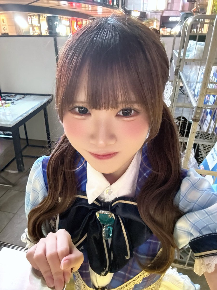 aokimi_hina's tweet photo. こんなに胸がぎゅっとなる気持ち
　　この世界で君だけだよ https://t.co/LzAyiFfLCc