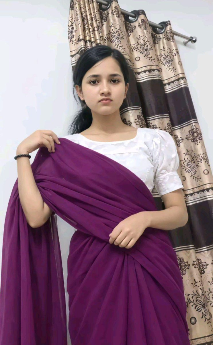 ProdipDasVlogs's tweet photo. আমি বলি কি বোন নিজের শরীর কখনো নিজের বয়ফ্রেন্ডকে দেখাস না বোন কারণ যে ছেলে প্রকৃত ভালোবাসে সে ছেল��� কখনো বিয়ের আগে তার gf এর শরীর দেখতে চাইবে না বোন শরীর দেখলে ভালোবাসা হয় না প্রকৃত ভালোবাসা হয় মন থেকে বোন সকল বোনকে বলতেছি বয়ফ্রেন্ডের মন রাখার জন্য https://t.co/kCubIoLq3l