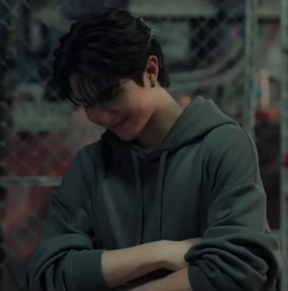 girlsforjkp's tweet photo. thame in gray hoodie, i still think about you https://t.co/dld6TPj1mH