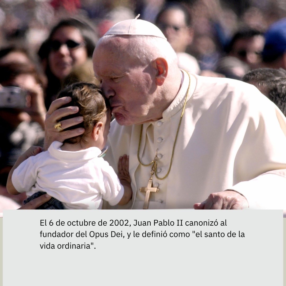 cedej_unav's tweet photo. El 6 de octubre de 2002, Juan Pablo II canonizó al fundador del @OpusDei, y le definió como "el santo de la vida ordinaria".

#josemariaescriva #opusdei #historiadelopusdei https://t.co/RkJ6hMeXZE