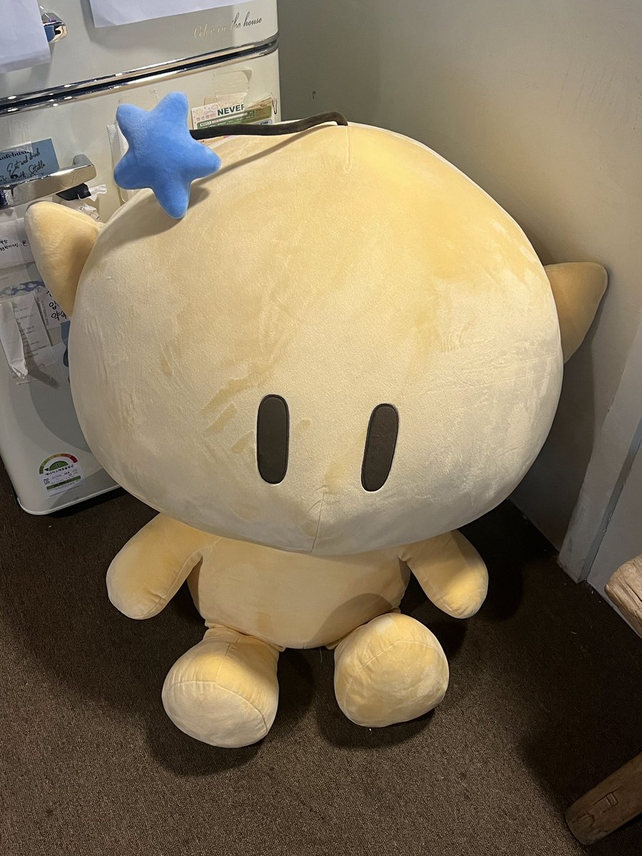calmiblue's tweet photo. 내 사랑 꿈돌이와 성심당의 나라에 한번 갈 때가 된 거 같지요 … 🧡 https://t.co/uj5TIeSI4D