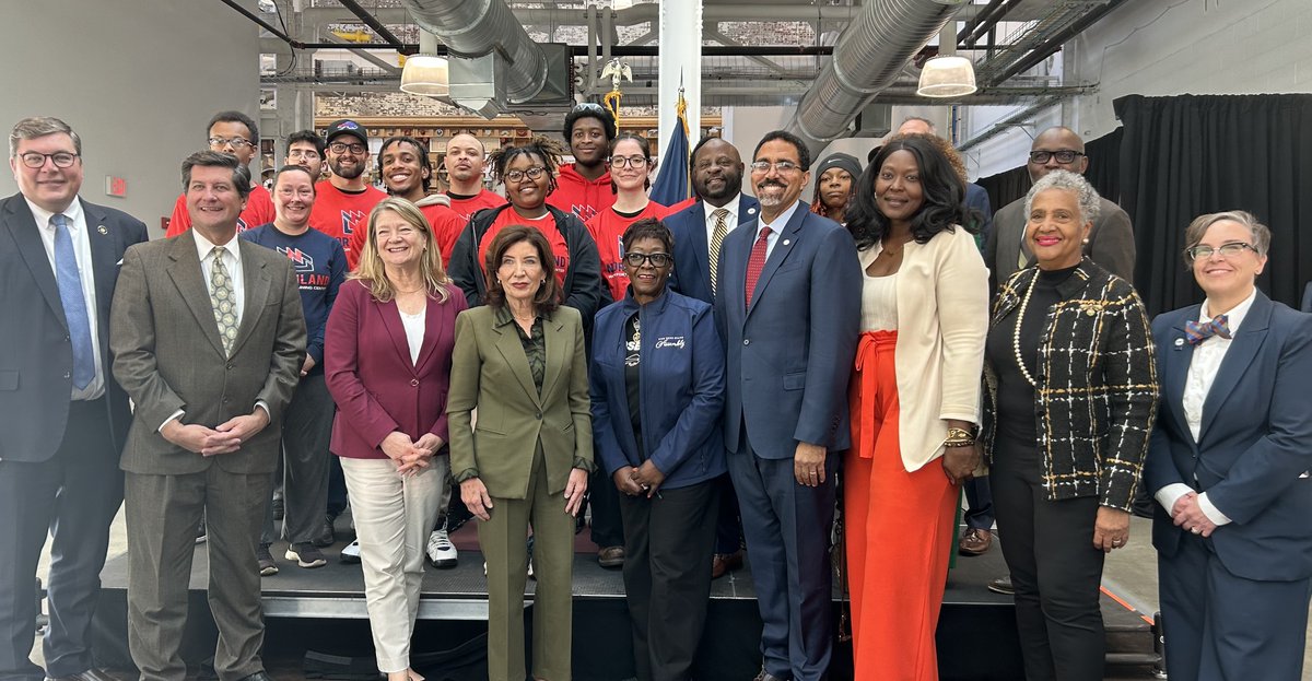 SUNYChancellor's tweet photo. I was proud to join SUNY Trustees Lewin and Vacin, presidents of @AlfredState, @SUNYECC, and @SUNYNiagara, Majority Leader @CPeoplesStokes, and local officials for @GovKathyHochul's announcement yesterday, building on SUNY Reconnect to support more adult learners throughout New York State. https://t.co/Vnavr8bjAM