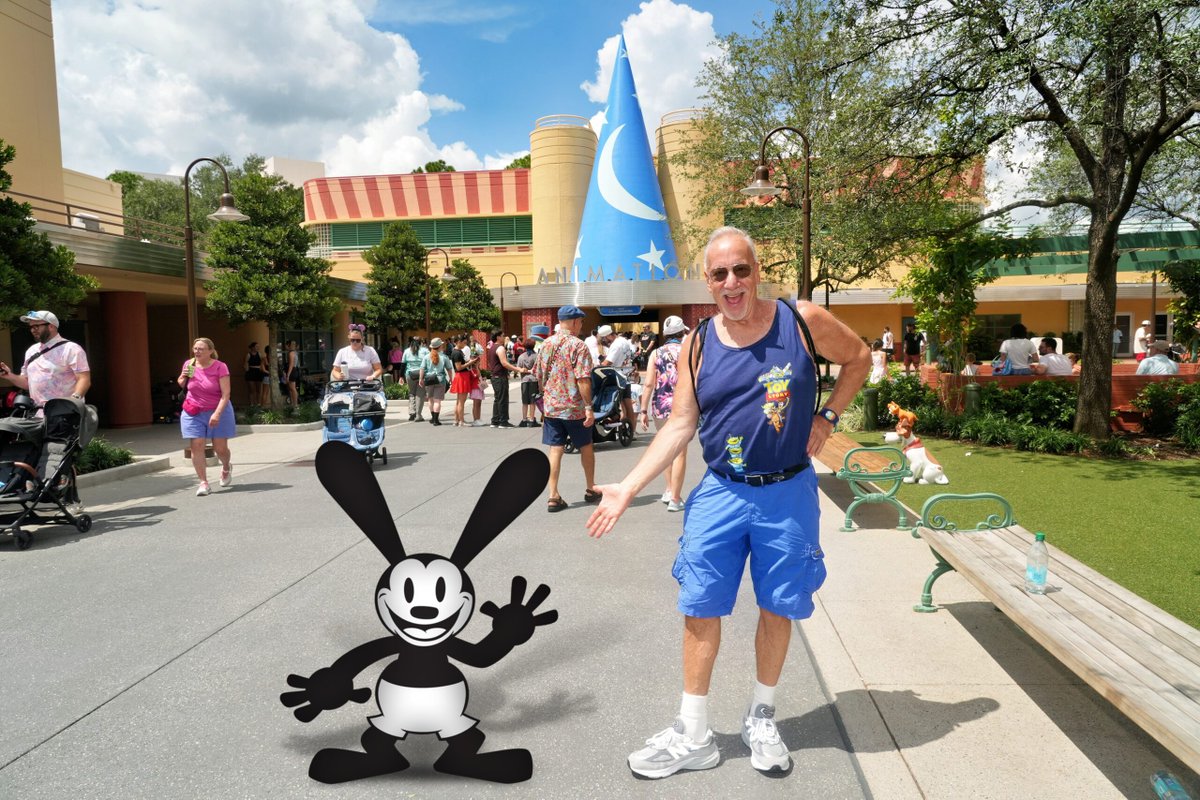 gaynycdad's tweet photo. New Disney World Magic! @WaltDisneyWorld! @DisneyPhotoPass #DisneyPhotoPass #disneyworld @DisneyParks #waltdisneyworld #disneyparks #disneylove #disneymagic #disneyfan #disneyinsta https://t.co/DgjwqdVvo3 via @gaynycdad https://t.co/LO1ZcsgOSd