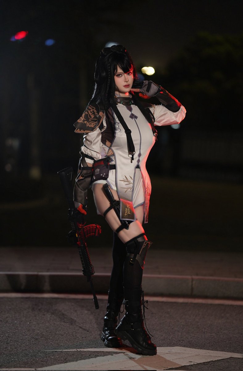 Kerziiiiiiiii's tweet photo. QBZ-191 https://t.co/by54LRloUE