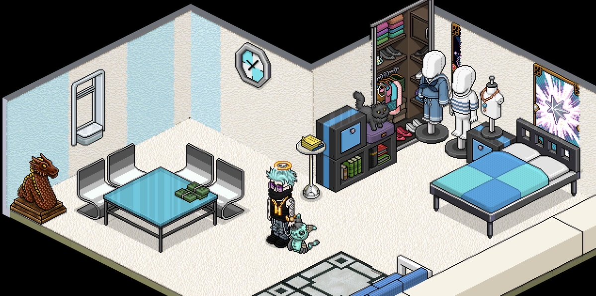 MOR4LEXx's tweet photo. @MOR4LEXx 
@ESHabbo 
Recuerdo hace 1 año y 6 meses.

Cuando recién volví a Habbo, esa nostalgia, ese placer de volver a jugar, lo que en algún momento fue el juego que me hacía feliz!

Los RareTrade, laberintos, sillas locas!!, la construcción y no menos importante la gente!🫶🏼 https://t.co/s1KfiS1sqG