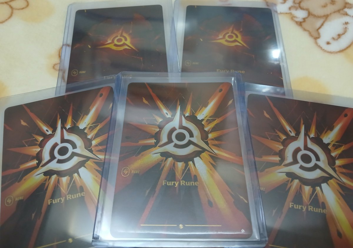 FadingHopes's tweet photo. BOOM! 💣
Still have 1 more AA fury rune incoming as I prepare for ziggs ♡ https://t.co/27Tqz7jED6