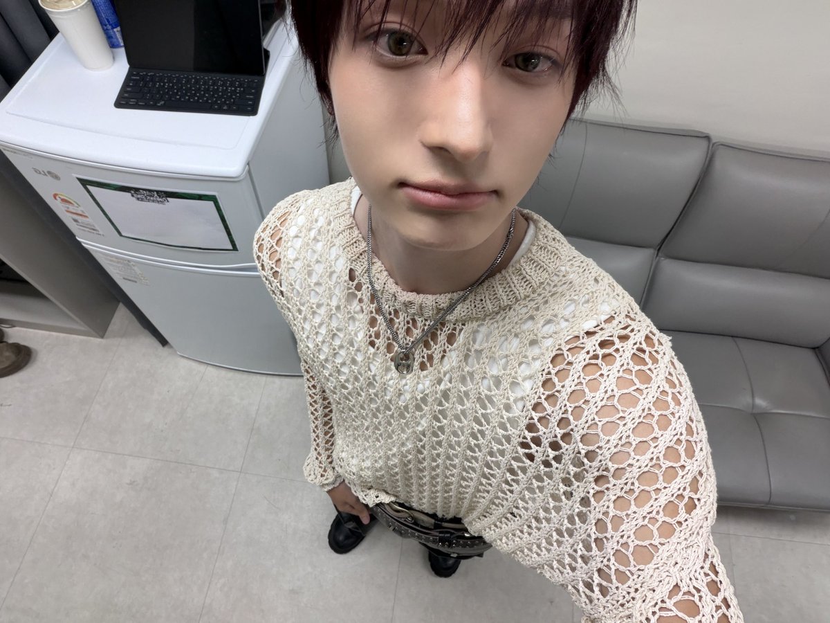 fuuu_mya's tweet photo. 빨간머리이게진짜라니 https://t.co/cOoL45SIGw