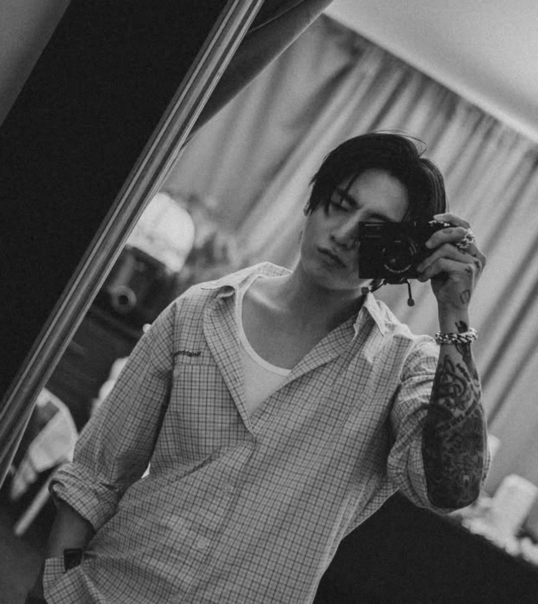 jeons_muse's tweet photo. We already know right??? https://t.co/ytokQqPgU3
