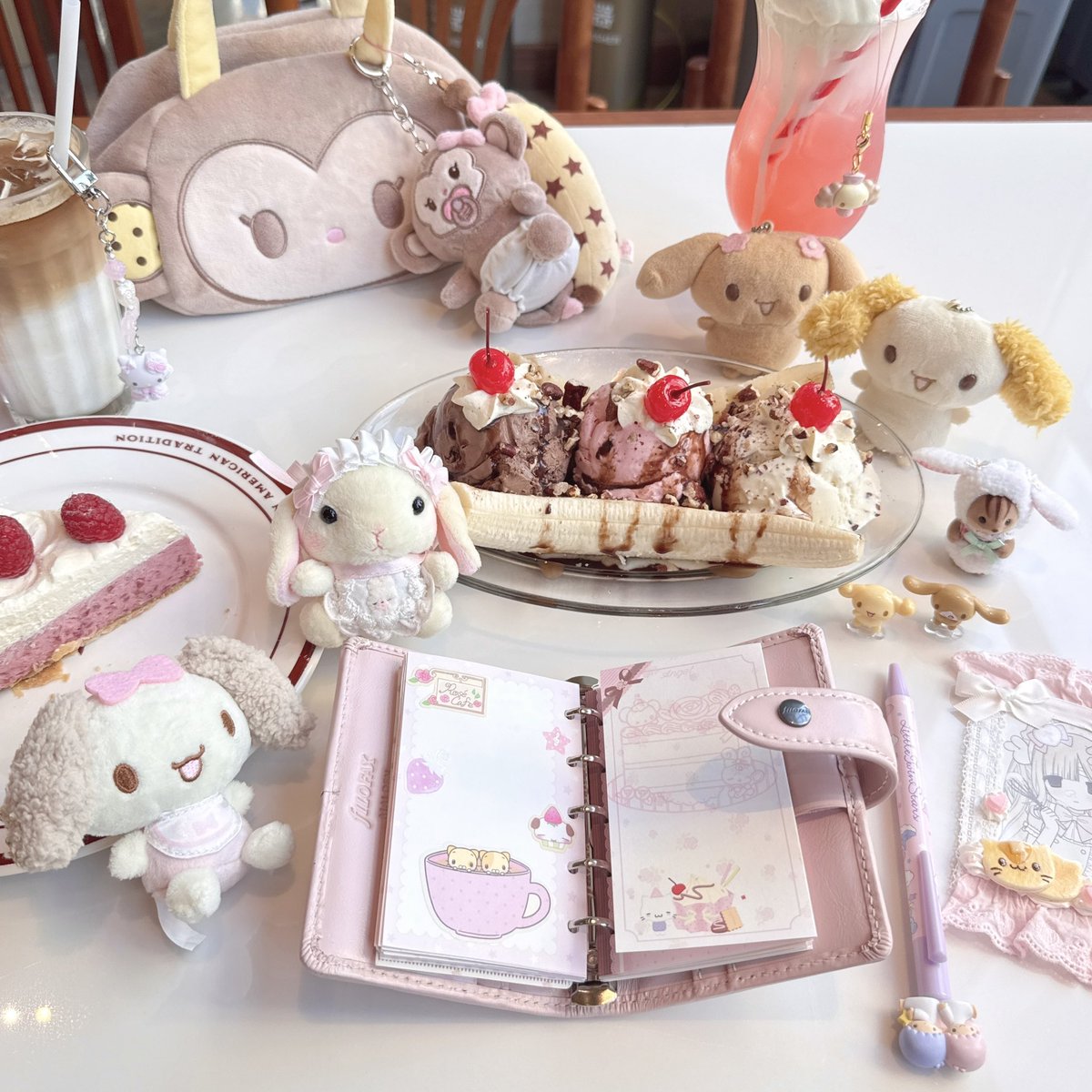 zoeyyyyovo's tweet photo. 🍨 https://t.co/3hdz212XBg