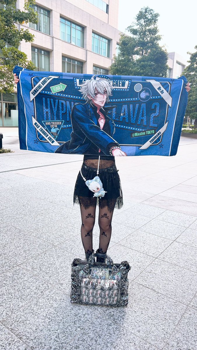 0714na_naa's tweet photo. タオル芸もやったよ〜
写真めっちゃ撮ってのせきれないけど写真一緒に撮ってくれた方ありがとう💙💙💙 https://t.co/8FWpK5dp2G