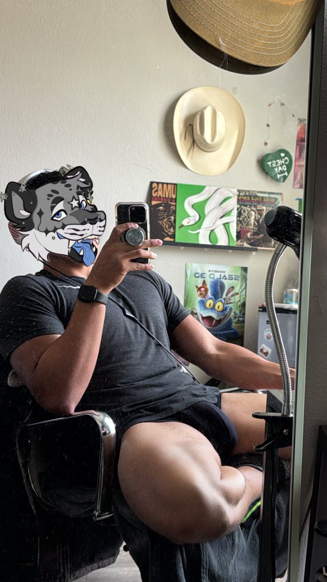 foxy_deer_fella's tweet photo. Someone buy me a jock so I can make a jocktober post https://t.co/dcVcAFeIU1