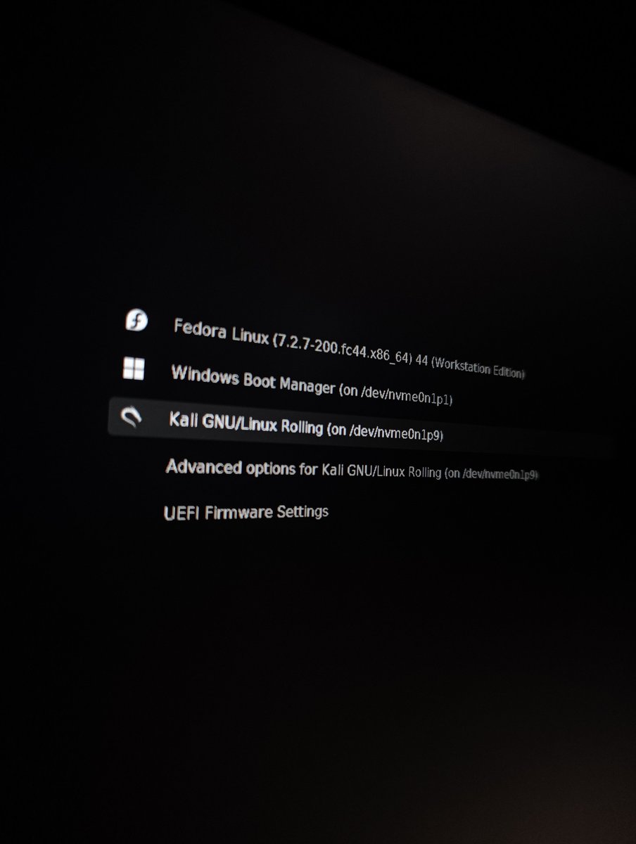 abinav_exe's tweet photo. Be honest… how many Linux distros do you have installed right now? 😭
Mine somehow turned into: Fedora + Kali + Windows 💀 https://t.co/Emx2V3F3WG