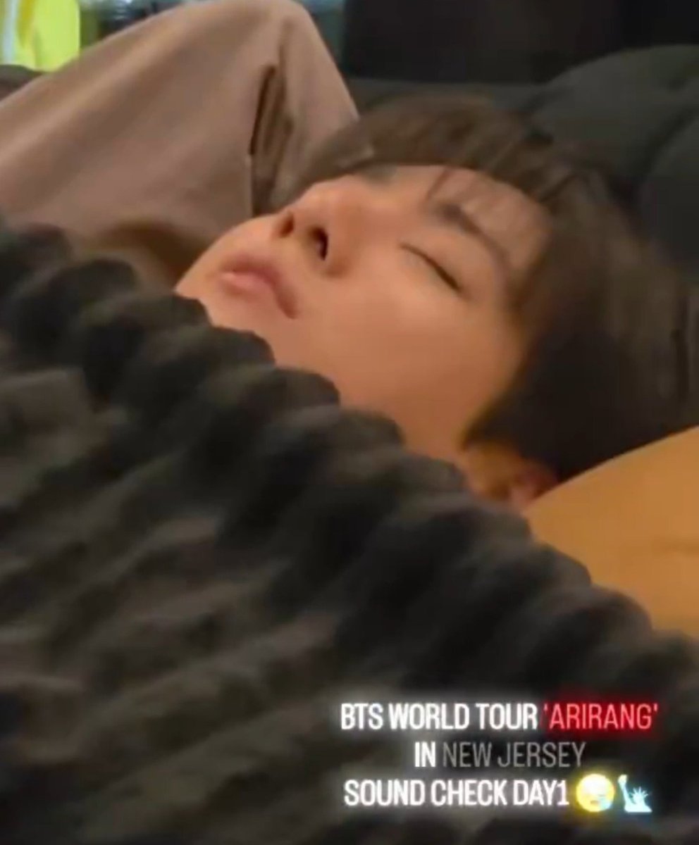 JungkookCrave_'s tweet photo. Look at how adorable Jungkook is even while sleeping 😭 https://t.co/KdlA3LxmDA