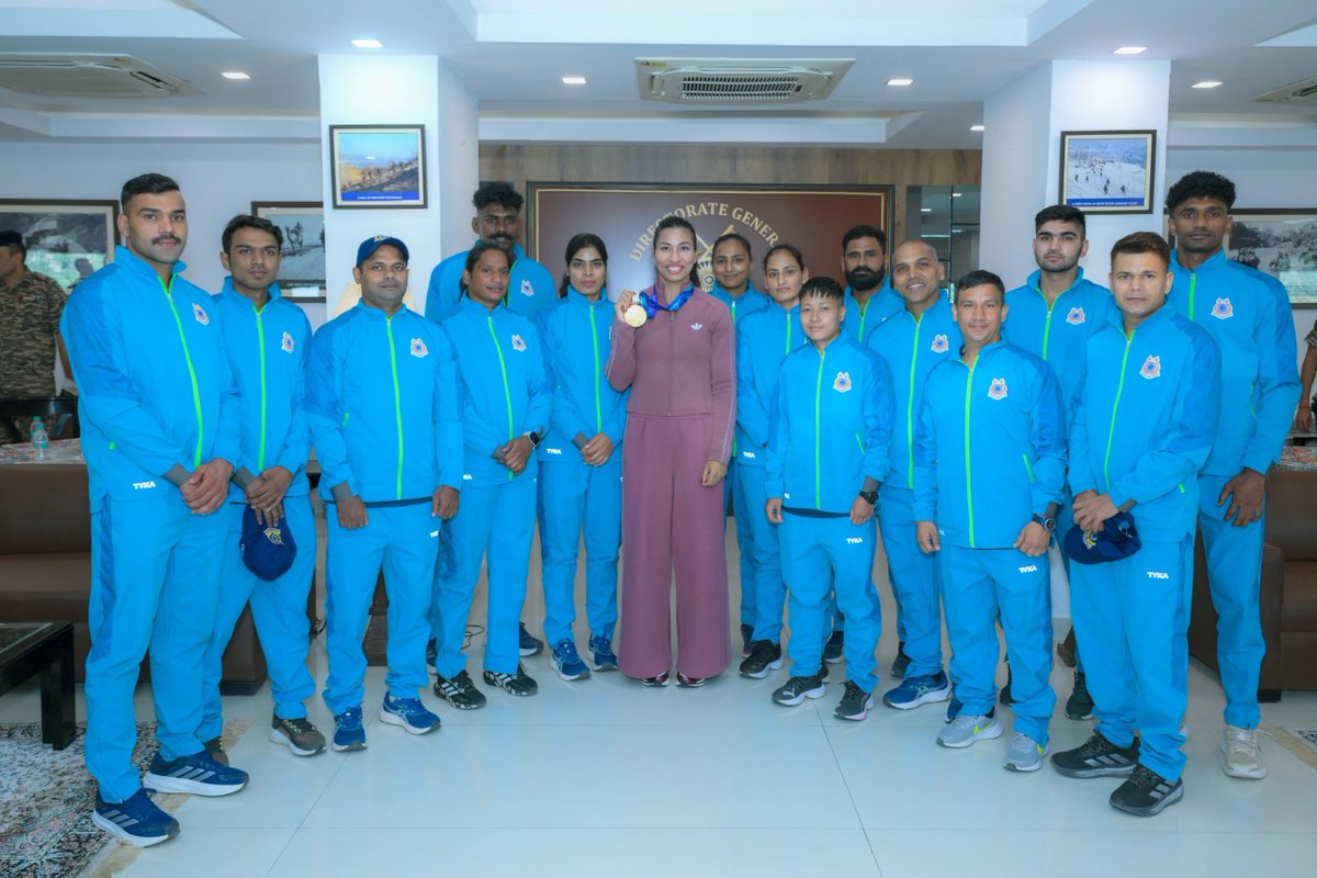 crpfindia's tweet photo. DG @crpfindia Sh. G P Singh, IPS, felicitated Olympic medalist & World Champion boxer Ms Lovlina Borgohain at CRPF Force HQ.

She was lauded for her stellar achievement in 20th Asian Games 2026 where she won the Gold Medal in the Women’s 75 kg boxing event, upgrading her Silver medal from Hangzhou Asian Games (2023) to become only the second Indian woman boxer to claim an Asian Games gold.
Ms. Borgohain also interacted with the CRPF athletes, including the boxing team, boosting their morale to achieve greater heights.

​DG while addressing the sports personnel of CRPF, urged them to draw inspiration from pugilist Lovlina Borgohain’s grit and dedication.

#NationFirst
#Vandematram150 
#MissionNaxalMuktBharat2026
@gpsinghips
@crpf_j
@CentralZoneCrpf
@northeast_zone
@southzone_hyd
@assampolice