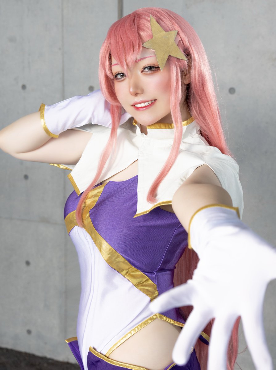 nemui_08160's tweet photo. -cosplay-
〚ガンダムSEEDDESTINY〛
ミーア・キャンベル

 勇敢なるザフト軍兵士の皆さ～ん！

˳˳.⋅ॱ❤︎ ᩙ.˳˳.⋅ॱ❤︎ ᩙ.˳˳.⋅ॱ❤︎ ᩙ.˳˳.⋅ॱ❤︎ ᩙ.˳˳.⋅
 #cosplay #コスプレ
 #ガタケット185 https://t.co/lihY2q6kUk