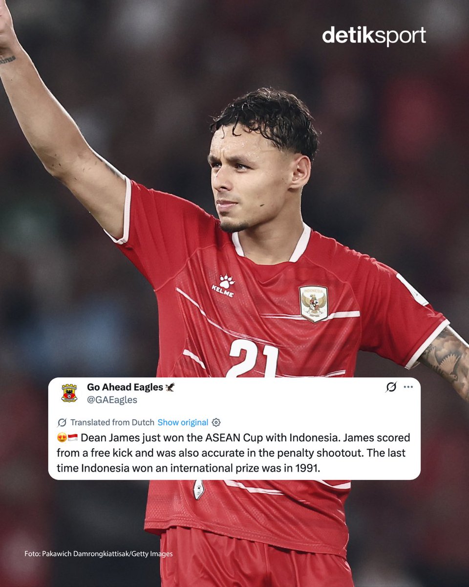 detiksport's tweet photo. Euforia juara Garuda sampai ke Eropa! 👑

#TimnasIndonesia #detiksport https://t.co/Y3VTRj8mME