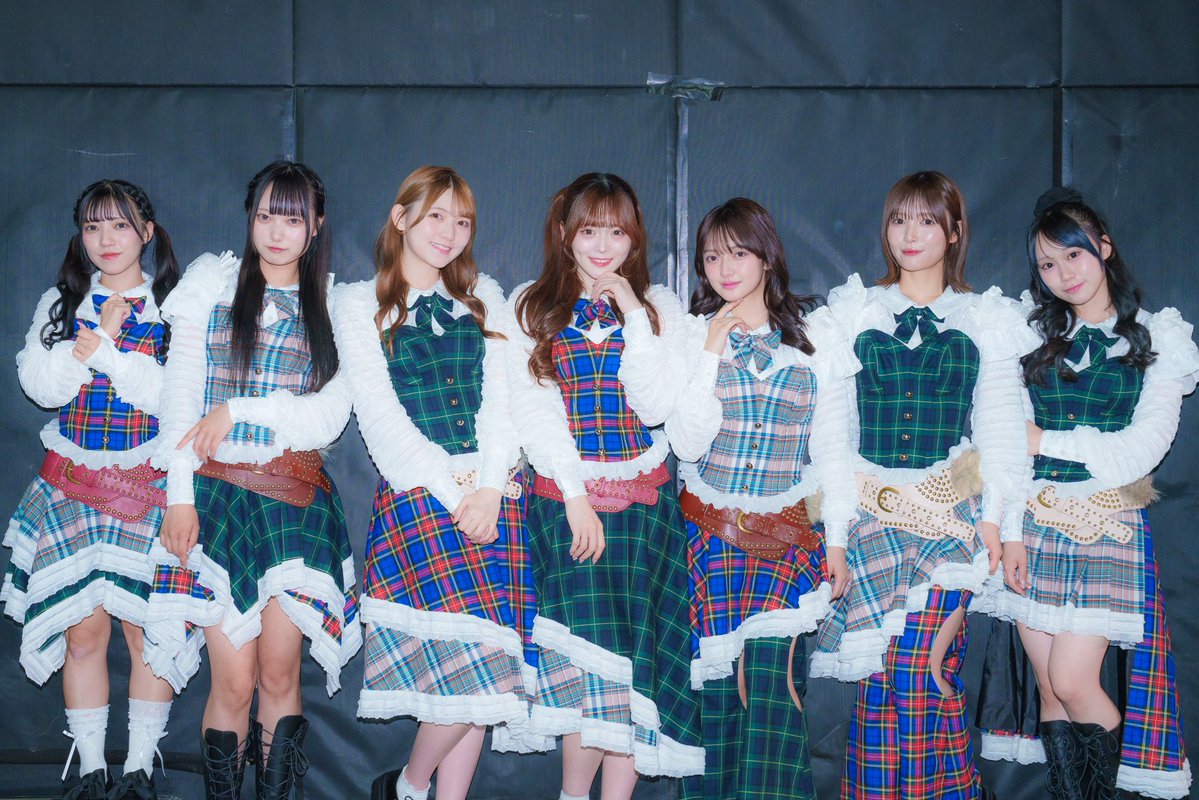 EiseiTo_Karatea's tweet photo. ／
特別衣装解禁のお知らせ🆕🪡
＼

この度、専門学校「青山ファッションカレッジ」さんとカリキュラムの一環として

衣装製作のコラボをさせていただきました❣️

これまでの衛星とカラテアとは
ガラッとイメージを変えたスペシャルな衣装となっています😼✨️

こちらは明日『超 明星現象 2026』
12:00~Veats Shibuyaのステージでお披露目となります！

ぜひ特別なカラテアさんに会いに来てください❤️‍🔥
