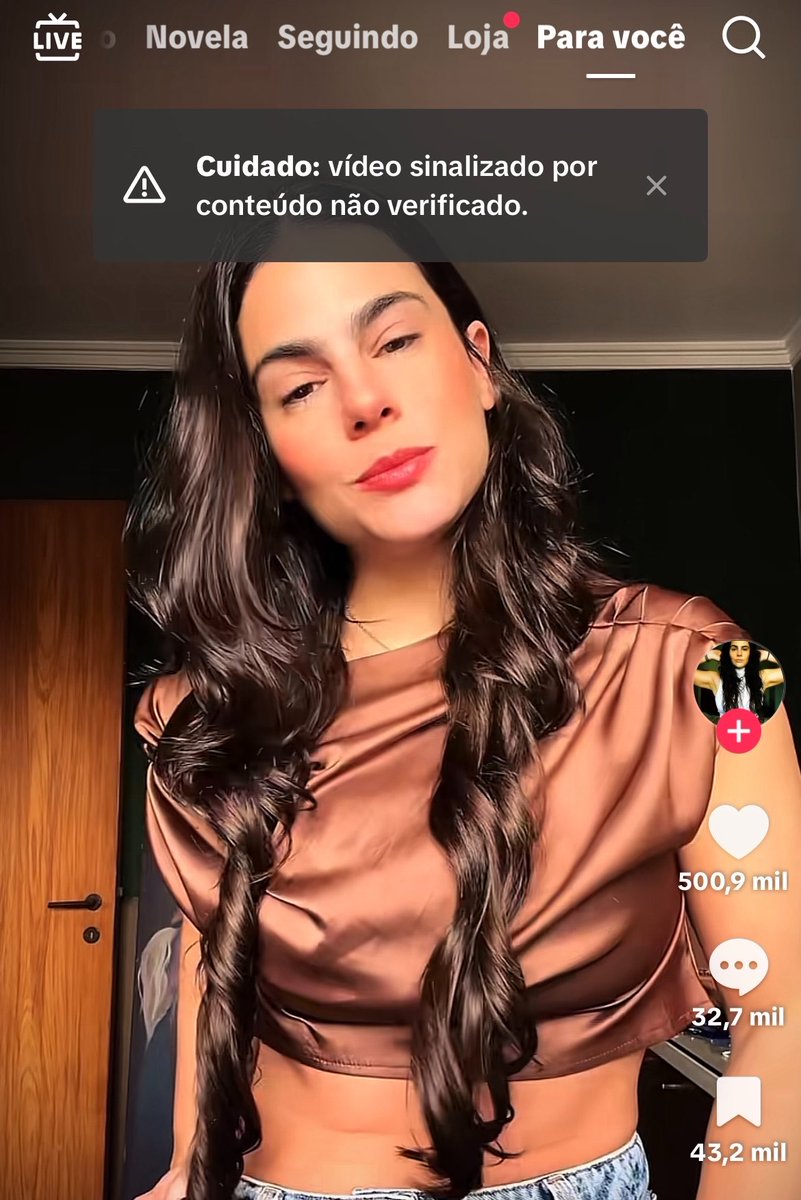 Gabriel18625126's tweet photo. Pq todo vídeo falando do Flávio ou da direita aparece esse aviso no TikTok? https://t.co/IOS5PzFF7g