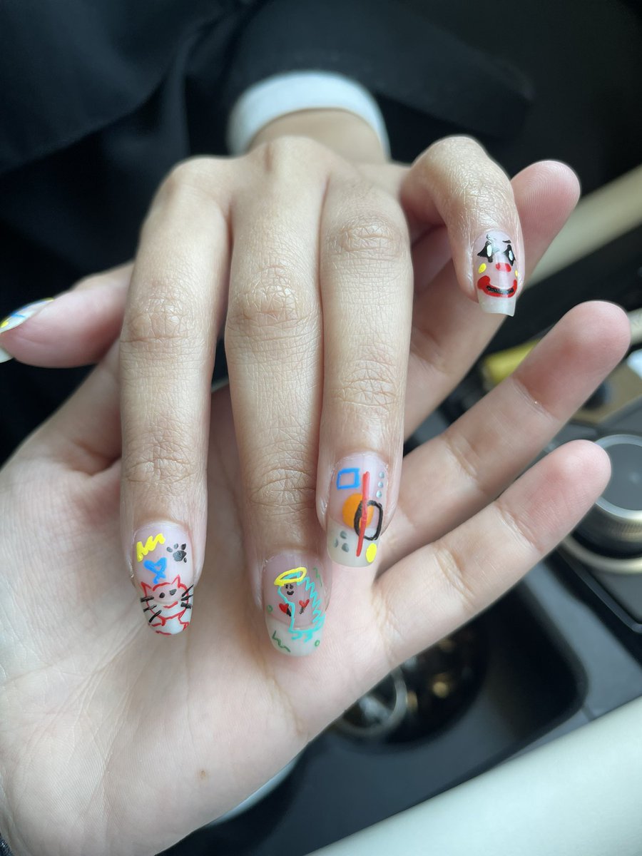 prettydeadw's tweet photo. She said I’m her fav nail artist🥰 اقدر احطها بالسي ڤي ولا https://t.co/TljMl9W6gG