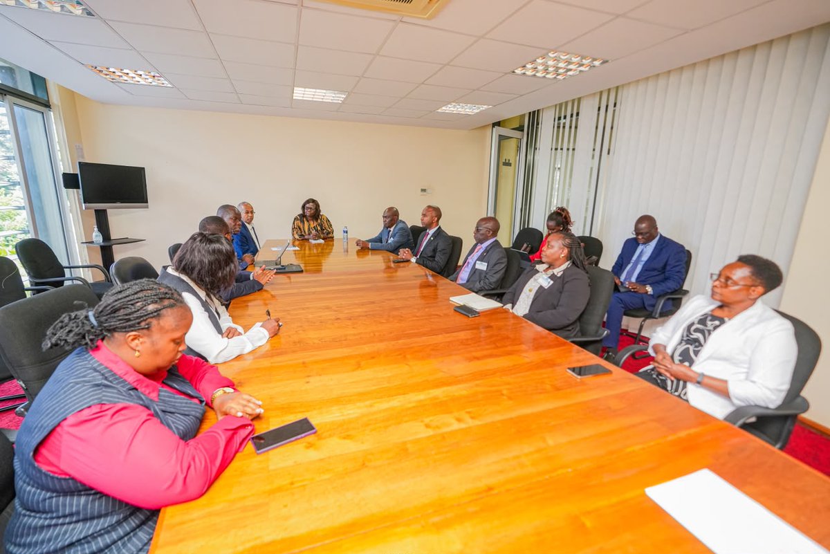 kUCOofficial's tweet photo. National Chairperson @ptason in attendance at the final day of the Sectoral Council of Ministers meeting responsible for Health in Arusha in attendance, the CS East African Community, the ASALs &amp; Regional Development Hon. Beatrice Askul Moe. https://t.co/aoMax00pVd