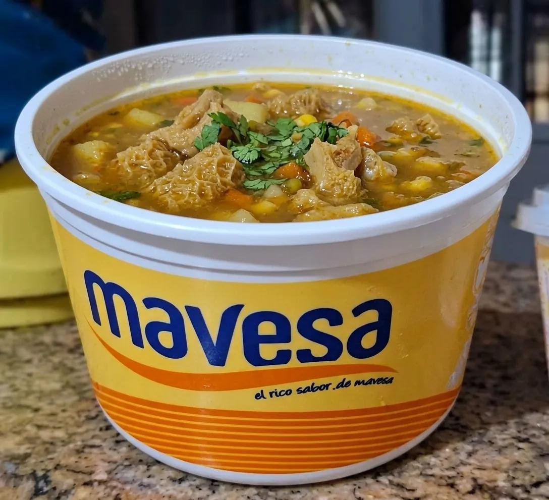 ejdecena's tweet photo. Próximamente, en  CINES  UNIDOS:  MONDONGO  en el  POTE  de  MAVESA   😆 https://t.co/TVLYak42bl
