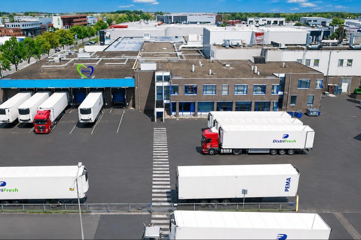 Boerderij_nl's tweet photo. Vion gaat de slachterij in Apeldoorn sluiten. Daarmee verdwijnt de meest noordelijk gelegen varkensslachterij van Nederland. De productie verhuist naar andere Vion-locaties.
https://t.co/xd0WxWSlRb
Foto: Vion https://t.co/2NbU915dJ2