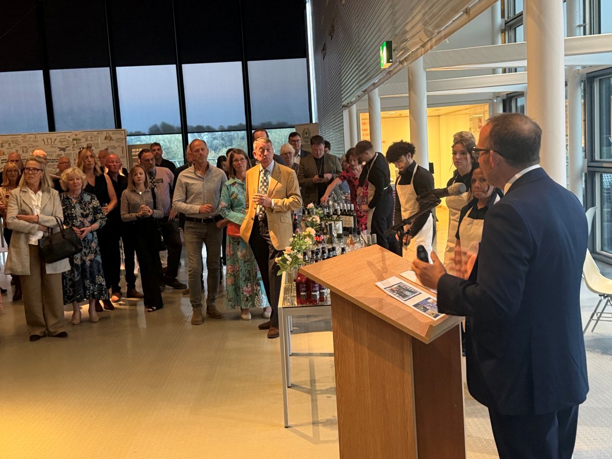 ffdt_uk's tweet photo. What a wonderful evening at the Sainsbury Centre with the Royal Norfolk Agriculture Association celebrating our sponsors and supporters for the Royal Norfolk Show.

#norfolkshow #supportersevening https://t.co/8LCzReOSE7