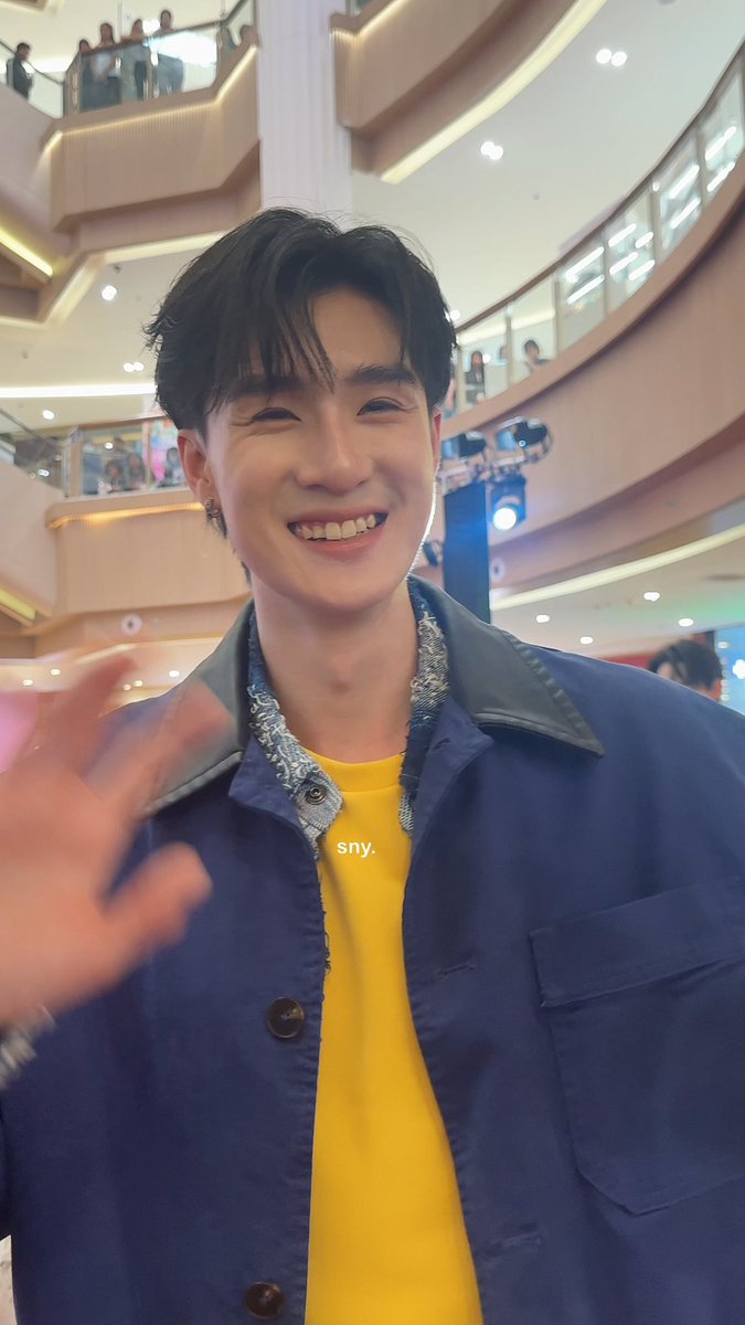 flavormcd's tweet photo. ครบสูตรตาแป๋ว ยิ้มหวาน หนวดแมว ≽(˵◝ ⩊  ◜˵ マ≼

DEWTEE X SALZ SYSTEMA AT TOPS  

#SalzSystemaxDewTee https://t.co/1UUlyaiXBh