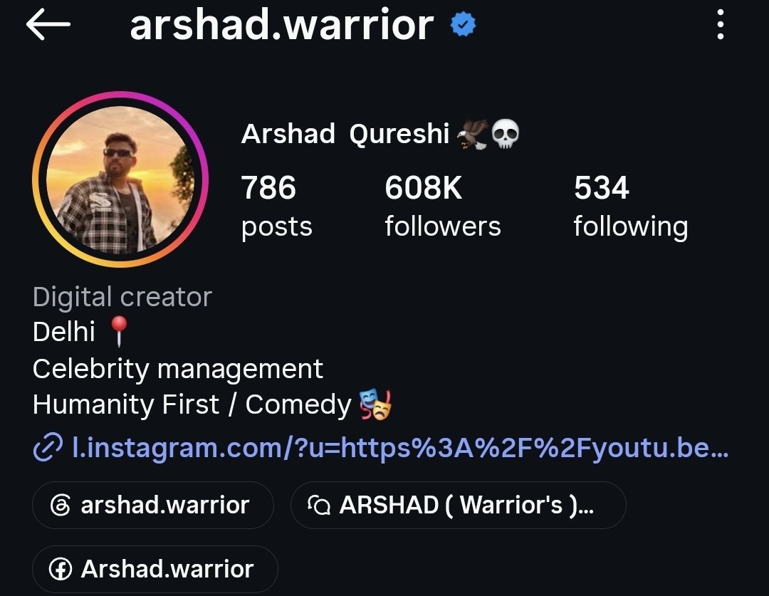 IndicMatrix's tweet photo. As soon as the Jíhadi Arshad spotted the boy wearing a saffron scarf,he rushed over to attack him. 

@DelhiPolice @VHPDigital https://t.co/88IEdEdRqg