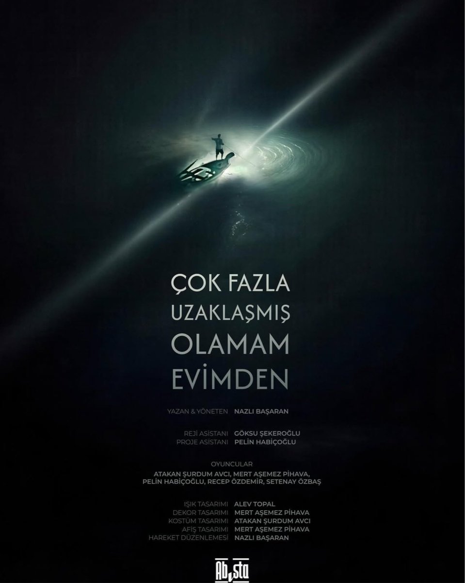 KAFFED's tweet photo. 🎭 ABISTA Tiyatro’dan güzel bir haber!
Abısta Tiyatro, 11 yıldır birlikte üreten hemşerilerimizin kurduğu bir tiyatro topluluğudur.
Kurucularından olan yönetmen Nazlı Başaran Pihava , İzmir’in Arıkbaşı Köyü’ndeki Şıbzah sülalesinden gelmektedir.

ABISTA Tiyatro, “Çok Fazla Uzaklaşmış Olamam Evimden” adlı oyunuyla 18. Ethos Ankara Uluslararası Tiyatro Festivali’ne  seyircisiyle buluşmaya geliyor.

Nazlı Başaran’ın yazıp yönettiği oyun; aidiyet, kimlik, azınlık ve göçmen olmak ile birlikte “ev” ve “anavatan” kavramı üzerine bir araştırma sürecinden yola çıkıyor. Zamansız bir mekânda, valizleri kendilerine mesken edinmiş insanların hikâyesini anlatan oyun, “hiçbir yere ait ol(a)mayanların” hikâyesine odaklanıyor. 

📅 18 Ekim Pazar
🕗 20.00
📍 Yılmaz Güney Sahnesi – Ankara
📌Biletler bubilet sitesinde satışta.

Herkesi bu güzel buluşmada ABISTA ile birlikte olmaya bekliyoruz. 🎭✨

https://t.co/v9bcN1kMaT