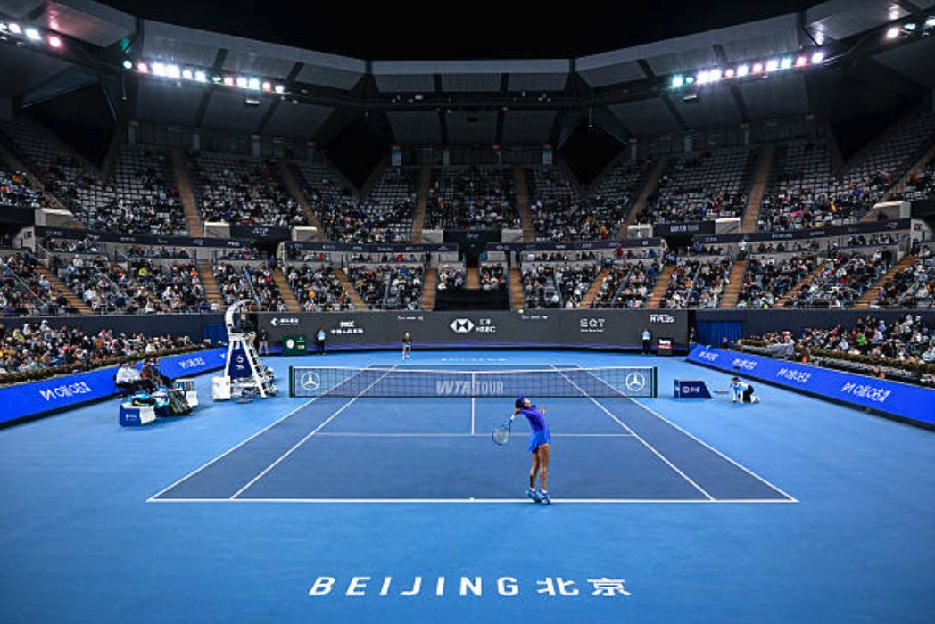 iamcoolbananas's tweet photo. Not the result we wanted today, but what a match and what a fight from Naomi, saving 8 MPs😳 The best news is that her achilles seems to have healed. She will now rest up &amp; celebrate her bday next week with Shai and the fam and get ready for Tokyo 🇯🇵

Xie xie Beijing ❤️ https://t.co/Fh4XqMyvWM