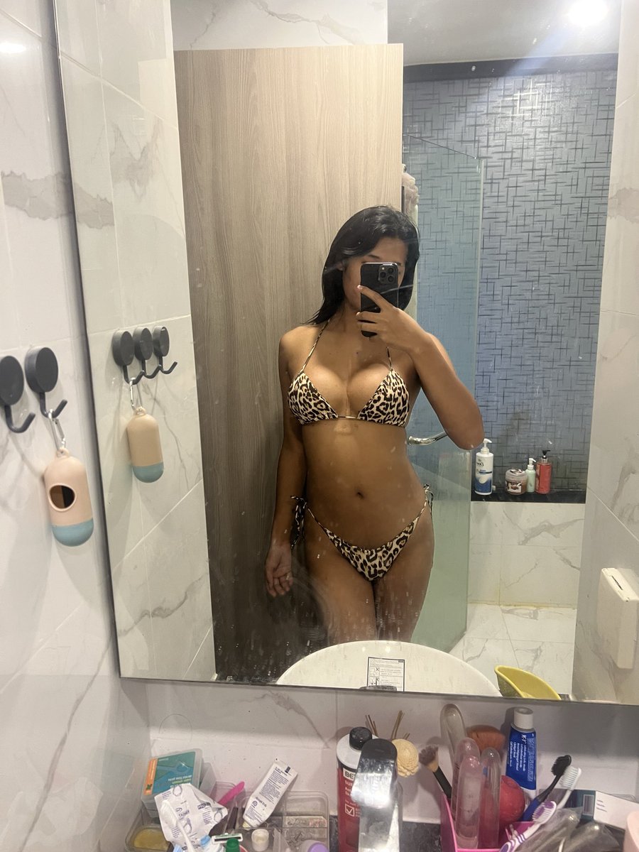 bbprd3's tweet photo. มาเข้าแอคล็อคกันดิ #สาวสอง #กทม https://t.co/yy5krCl1wJ