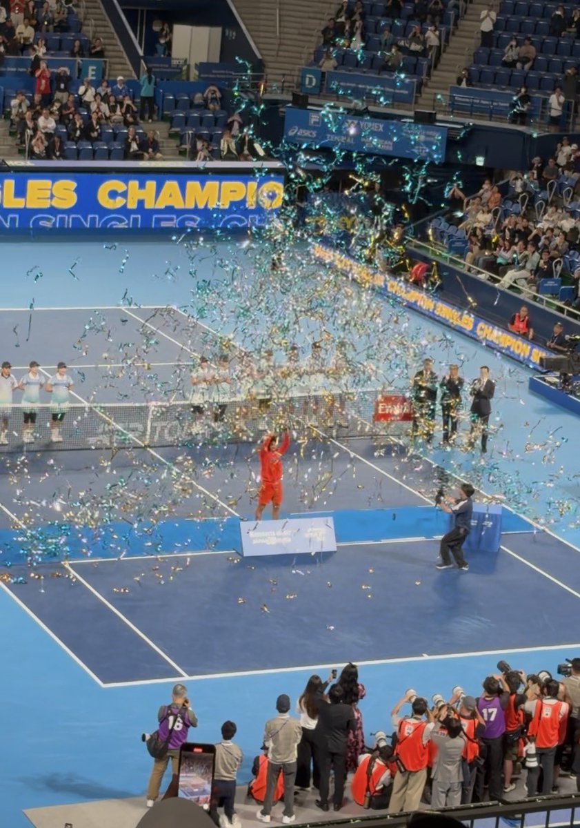 torikarado's tweet photo. そしておめでとう！楽しかった！また来年！
何気に決勝は初めて入れたのでした。
来年は1.2回戦取れたらいいな！
外コート、コロシアム、ショーコートをうろうろするのも楽しいのです。 https://t.co/jTuLEHxOiQ
