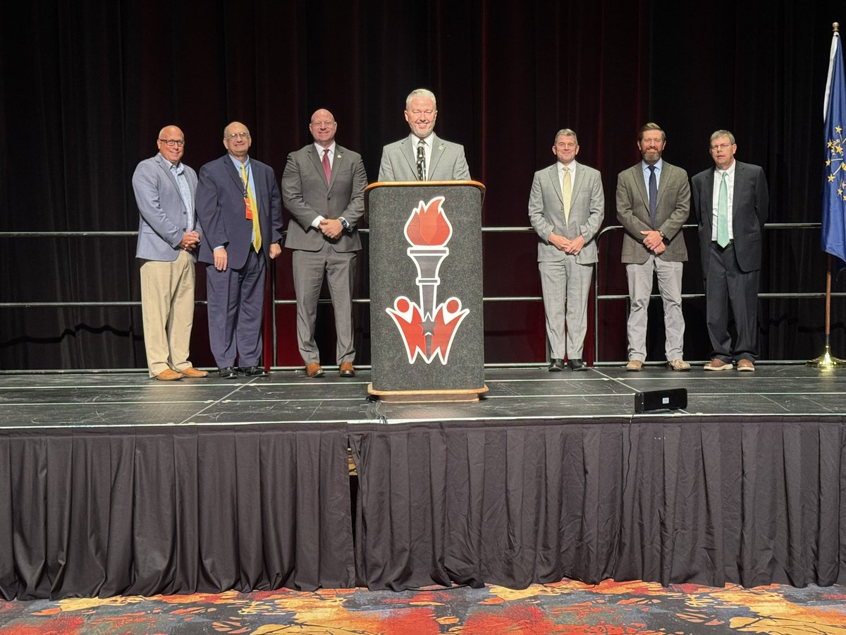 IAPSS_ORG's tweet photo. The #INFallCon26 Day Two General Session kicked off by recognizing the leaders who serve and strengthen our Association and Indiana public education. Among those honored were our 2025–26 District Superintendents of the Year, culminating in recognition of 2027 Indiana Superintendent of the Year, Mr. Rob Moorhead, Superintendent of South Ripley Schools.
Congratulations to these outstanding leaders, and thank you for your continued service to your schools, communities, and colleagues across Indiana. #LeadIAPSS