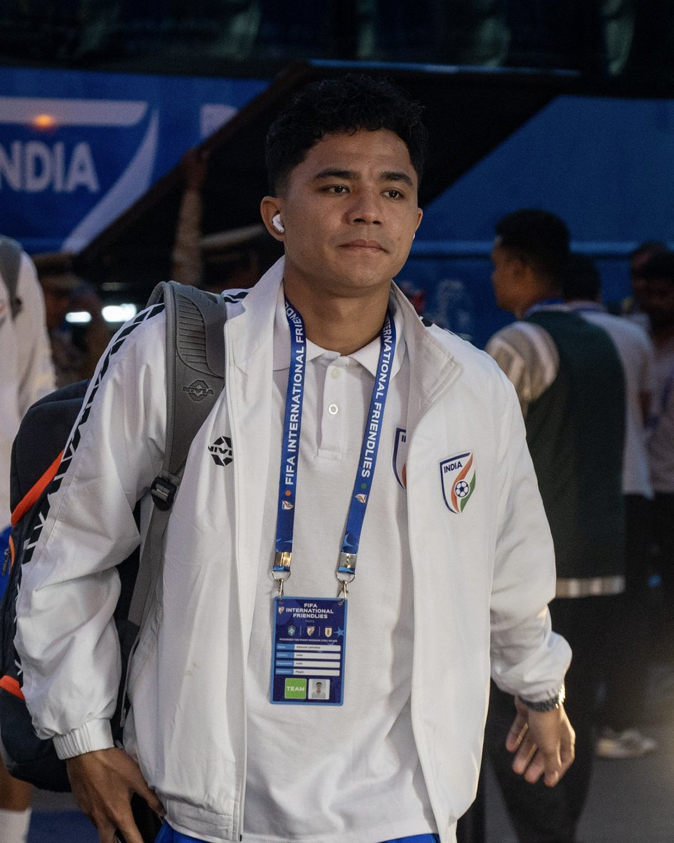 IndianFootball's tweet photo. The #BlueTigers have arrived. 🇮🇳

#INDURU #IndianFootball https://t.co/zaIvmQL8XE