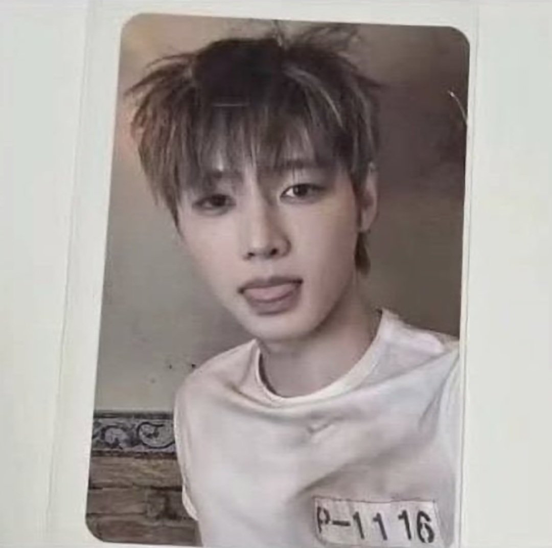 byeol_ice's tweet photo. 😛 https://t.co/I9GlyFzq5P