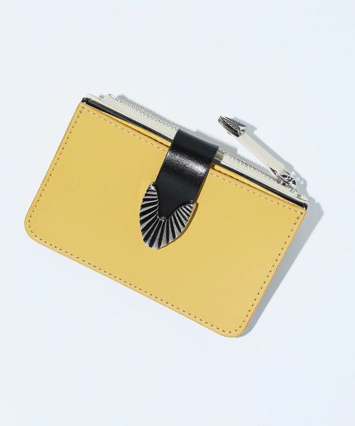 thetokyo_jp's tweet photo. 【Leather wallet small】
-NEW ARRIVAL-
https://t.co/JkZPwBI8YE
#THETOKYO
#TOGA https://t.co/MvwoUFd2X8