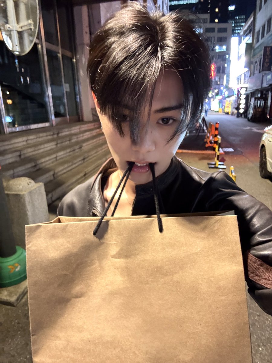 wildblue_ykme's tweet photo. [HINATA]

韓国第1弾☝🏻

#WILDBLUE #鈴陽向 #HINATA https://t.co/sSoTasKnwi